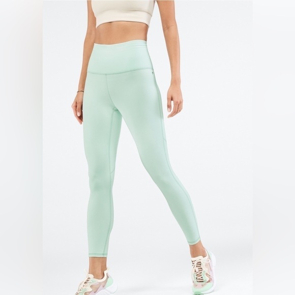 Fabletics,Pure Lux, ALL 5 Star Reviews, Amazing Feel & Fit, Lick-able Sherbet, M - Picture 3 of 14